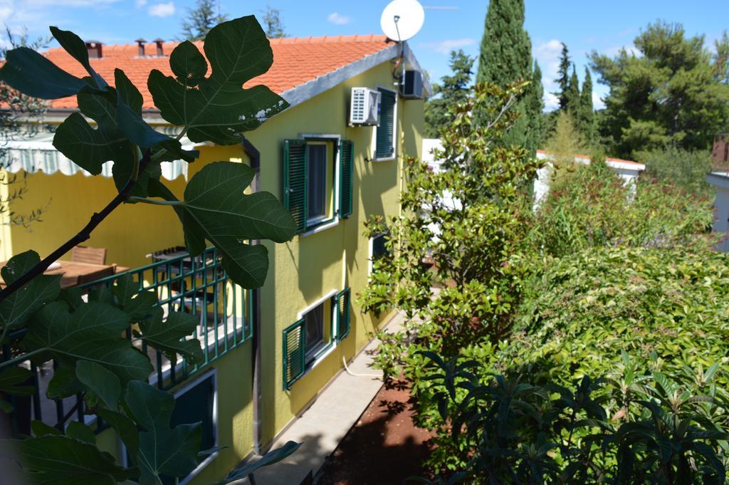 Apartments Vukovic Stari Grad  Esterno foto